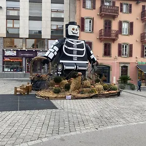 Mandana Évian-les-Bains