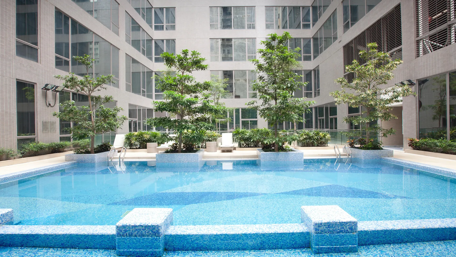 Dorsett Tsuen Wan, Hong Kong Hotel 4*,