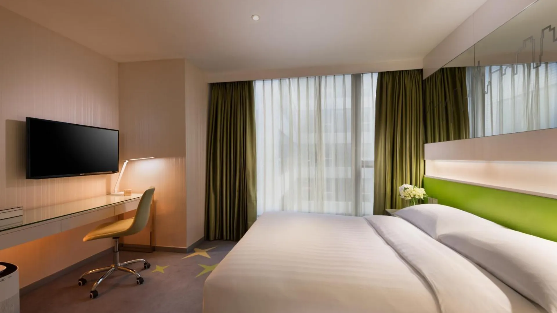 Dorsett Tsuen Wan, Hong Kong Hotel
