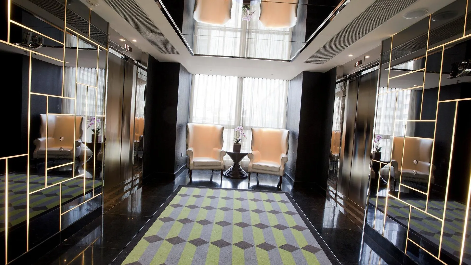 Dorsett Tsuen Wan, Hong Kong Hotel
